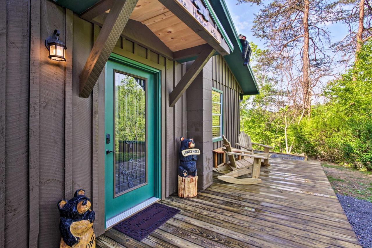 Secluded Cabin With Hot Tub, 3 Mi To Pigeon Forge! Sevierville Exterior foto